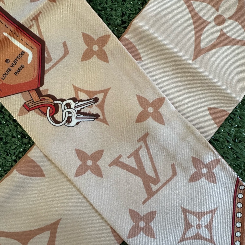 Louis Vuitton Monogram Confidential Silk Bandeau Scarf - Tan/Brown - Picture 4 of 6